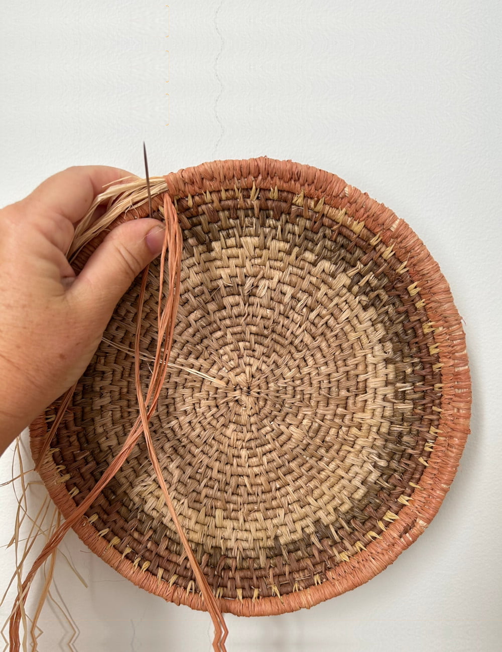 How to weave raffia basket course